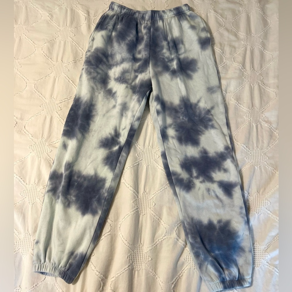 blue tie dye boathouse sweatpants